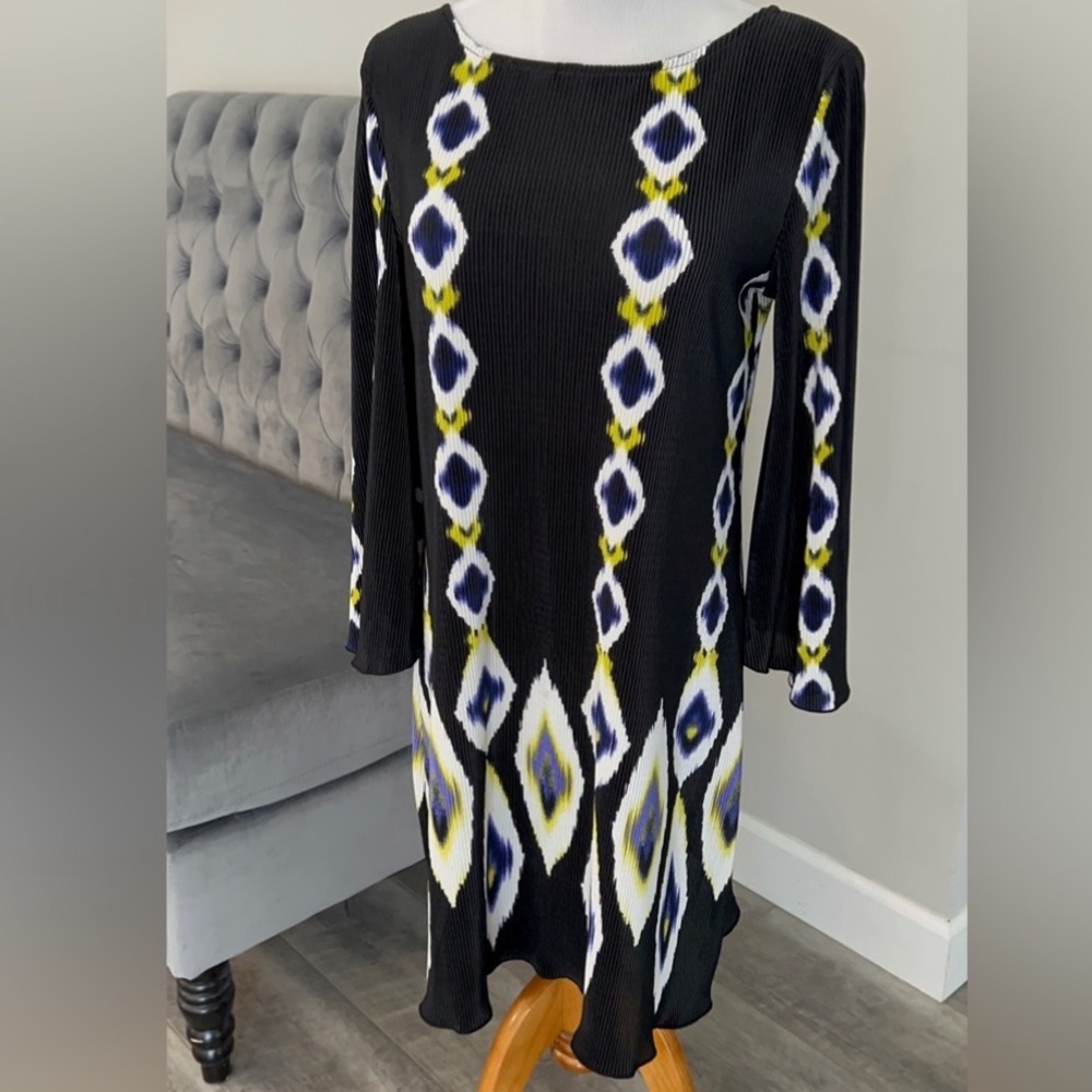 Alfani Printed Crinkle Dress. - Picture 2 of 8
